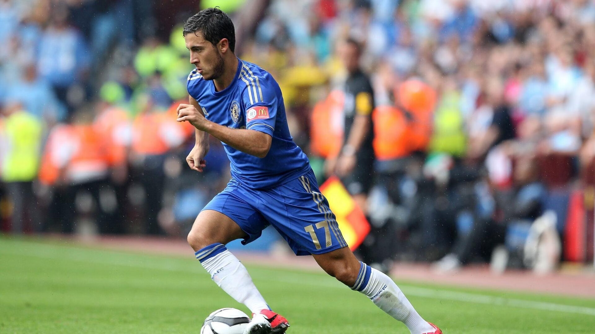 三强接力大战战术比拼成关键，三强争霸赛三个项目一对照