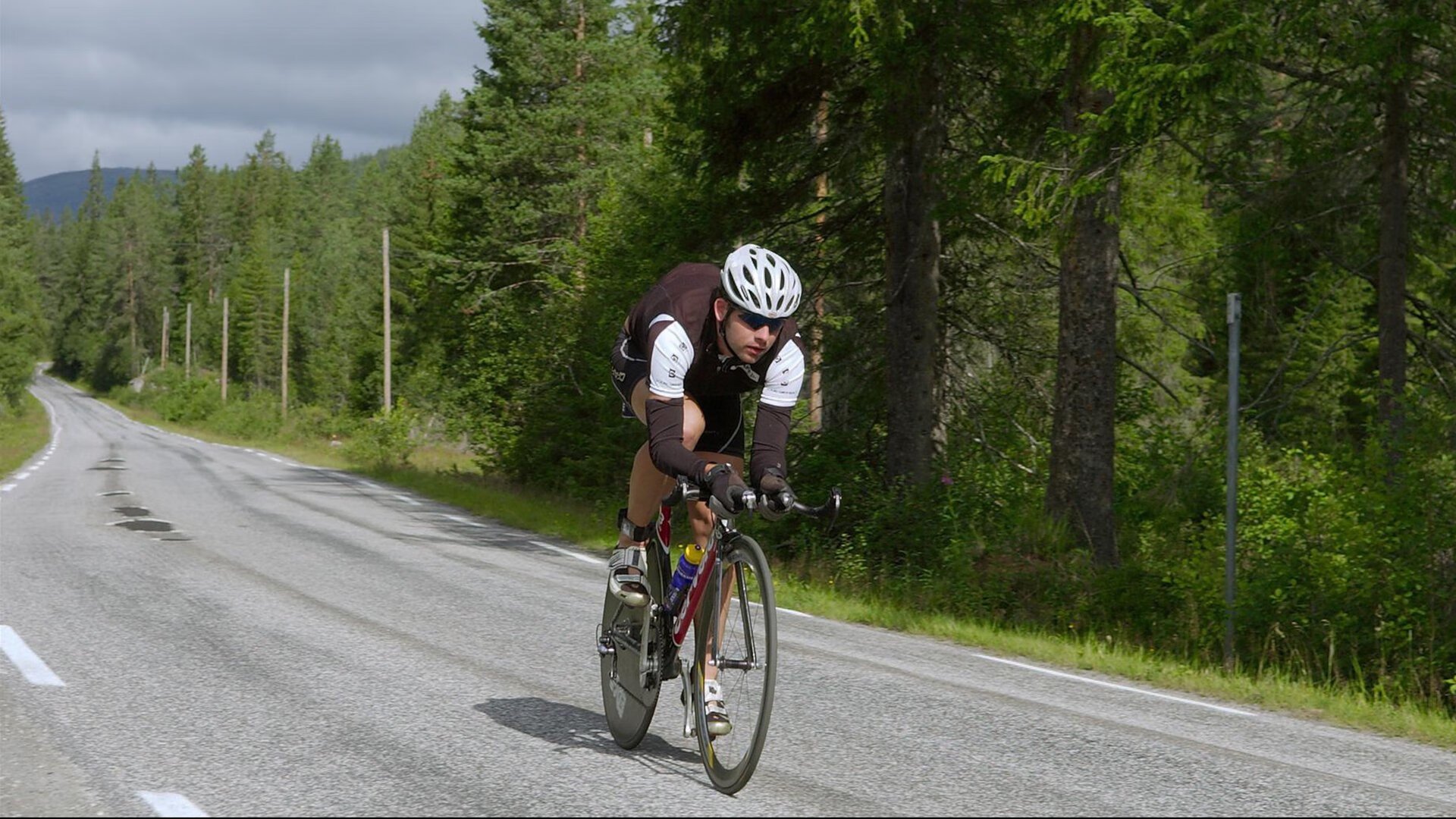国际铁人三项赛北京站激情开跑，北京国际铁人三项官网 2019